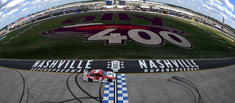 Kyle Larson pours it on, wins Cup Series' first race at Nashville Superspeedway Photo